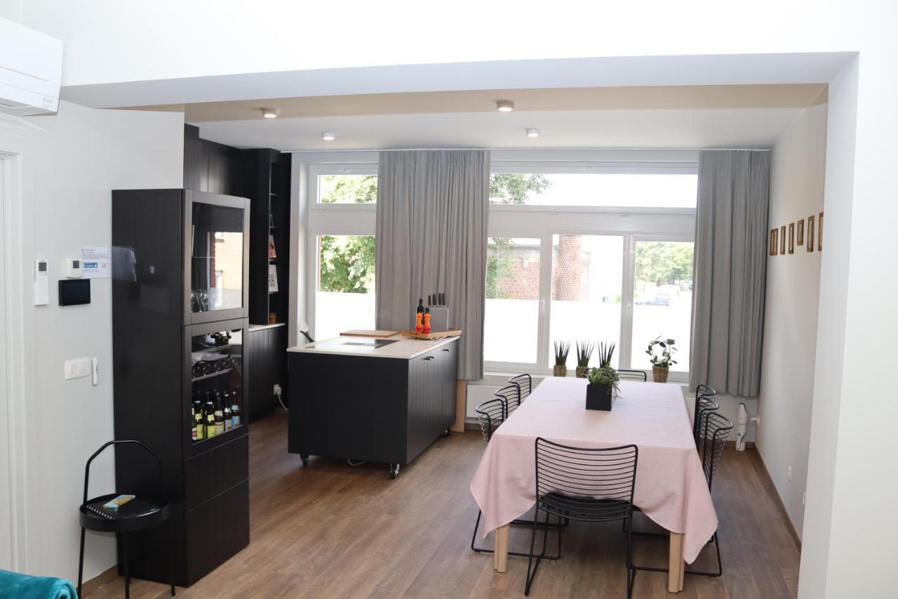 Revelatio, De Logies Apartment Ypres